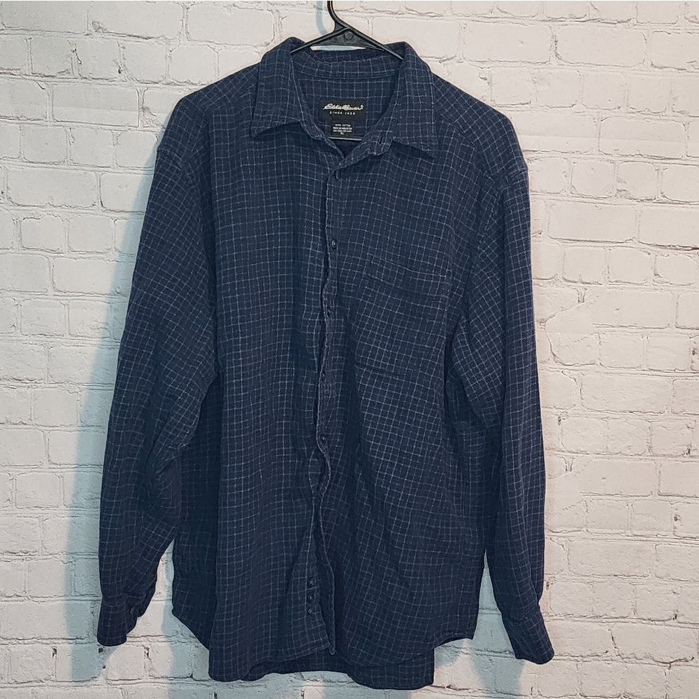 Men's Eddie Bauer button down longsleeve shirt, size XL